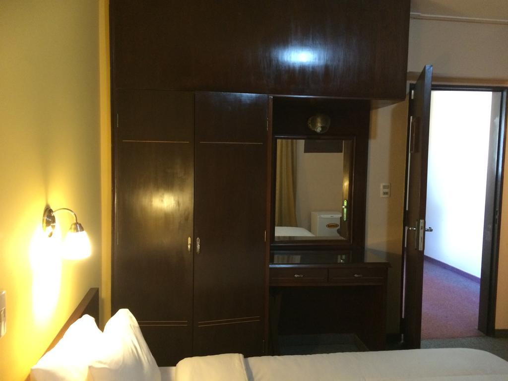 Hotel Manduvira Asuncion Szoba fotó